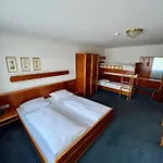 Hotel Krone 3*
