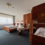 Krone 3*