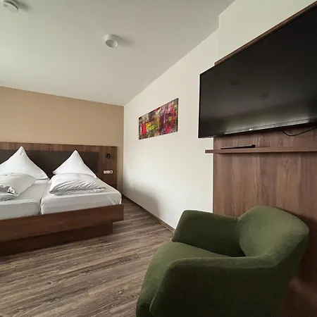 Krone Neuenburg 3*
