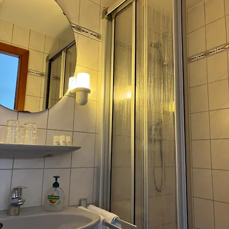 Krone Neuenburg 3*