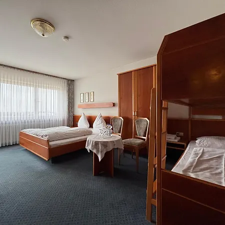 Krone Neuenburg 3*